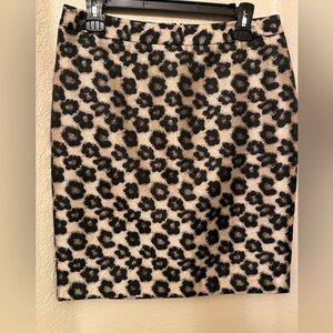 Preloved Ann Taylor Pencil Skirt Size 8Petite